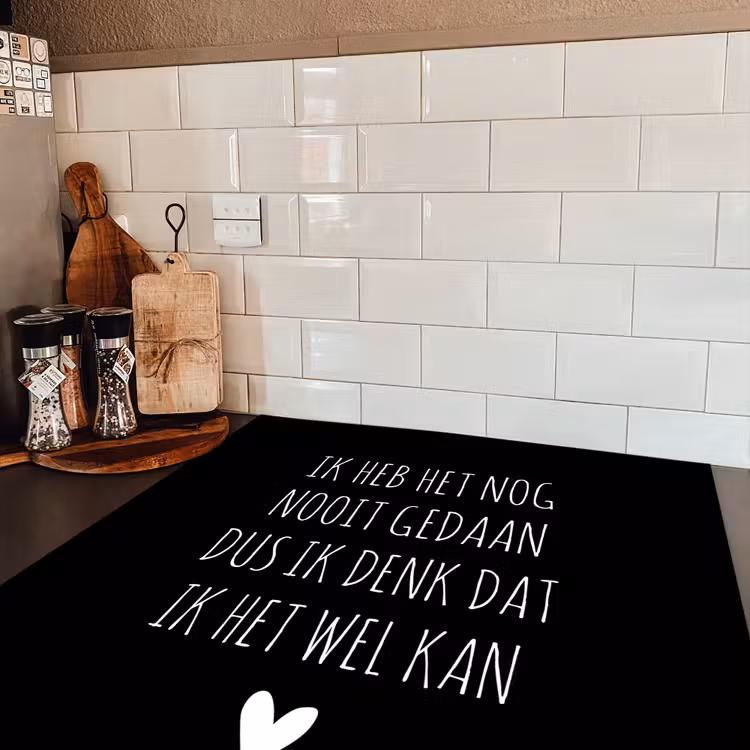 Spreuken - Ik heb het nog nooit gedaan dus - Quotes Inductie beschermer vinyl 3mm middel -sfeer3