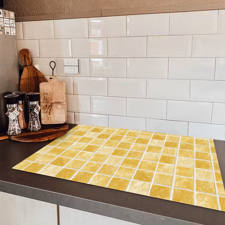 Tegels - Mozaïek - Textuur - Goudgeel Inductie beschermer vinyl 3mm klein 276 -sfeer3