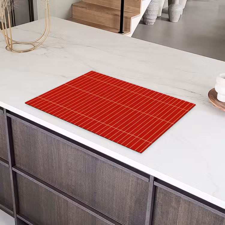 Verticaal - Wandtegel - Helderrood Inductie beschermer vinyl 3mm klein 276 -sfeer8