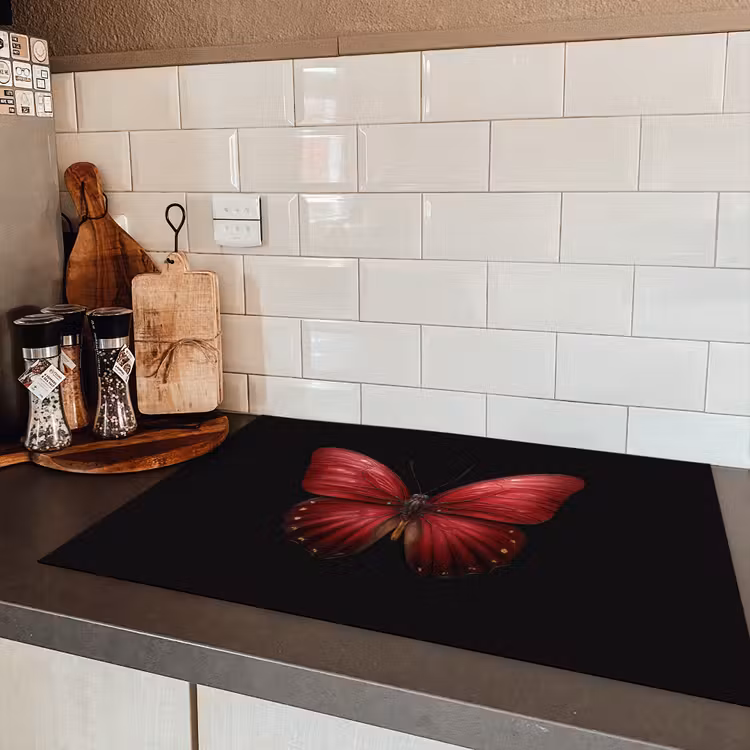 Vlinder - Rood - Minimalistisch Inductie beschermer vinyl 3mm klein -sfeer3