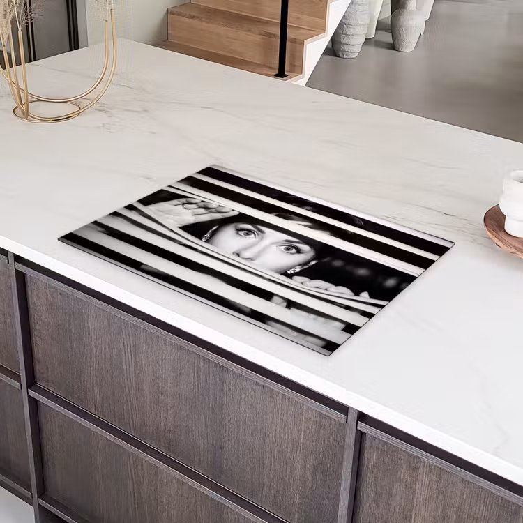 Vrouw - Jaloezieën - Portret - Zwart-wit Inductie beschermer vinyl 3mm klein -sfeer8