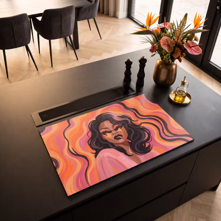Vrouw - Zonnebril - Modern - Portret - Oranje Inductie beschermer vinyl 3mm klein -sfeer5