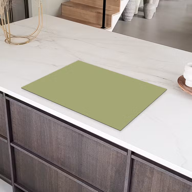 Whispering - Sage - Groen Inductie beschermer vinyl 3mm klein 276 -sfeer8