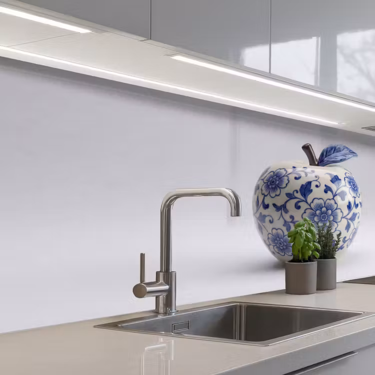 Appel - Blauw - Klassiek keuken achterwand 2 middel -3d_schuin