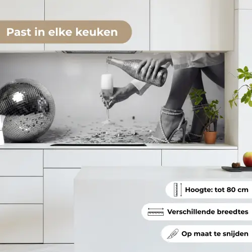Feestelijk - Champagne - Discobal keuken achterwand 2 middel -sfeer4_NL