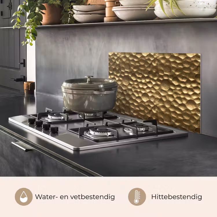 Gehamerd - Reliëf - Textuur - Bronsgoud keuken achterwand spatscherm klein 900 -usp_NL