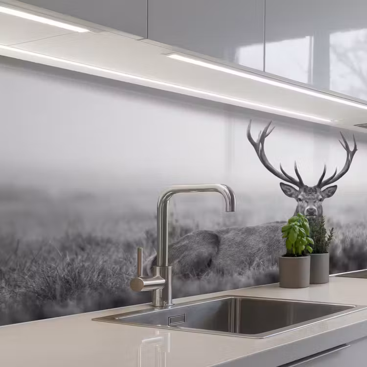 Hert - Mistig - Zwart - Wit keuken achterwand 2 middel -3d_schuin