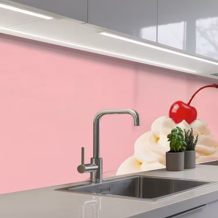 Kers - Slagroom - Roze keuken achterwand 2 middel -3d_schuin