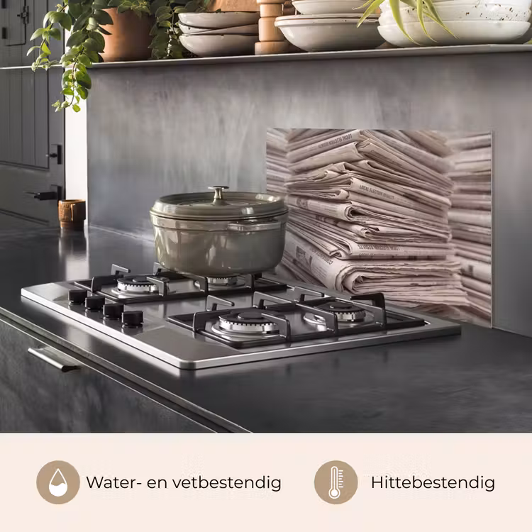 Kranten - Stapel - Nieuws - Vintage - Beige keuken achterwand spatscherm klein -usp_NL