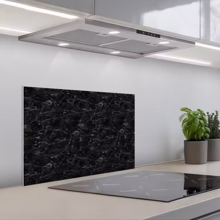 Marmer - Aders - Zwart keuken achterwand spatscherm klein 900 -3d_schuin