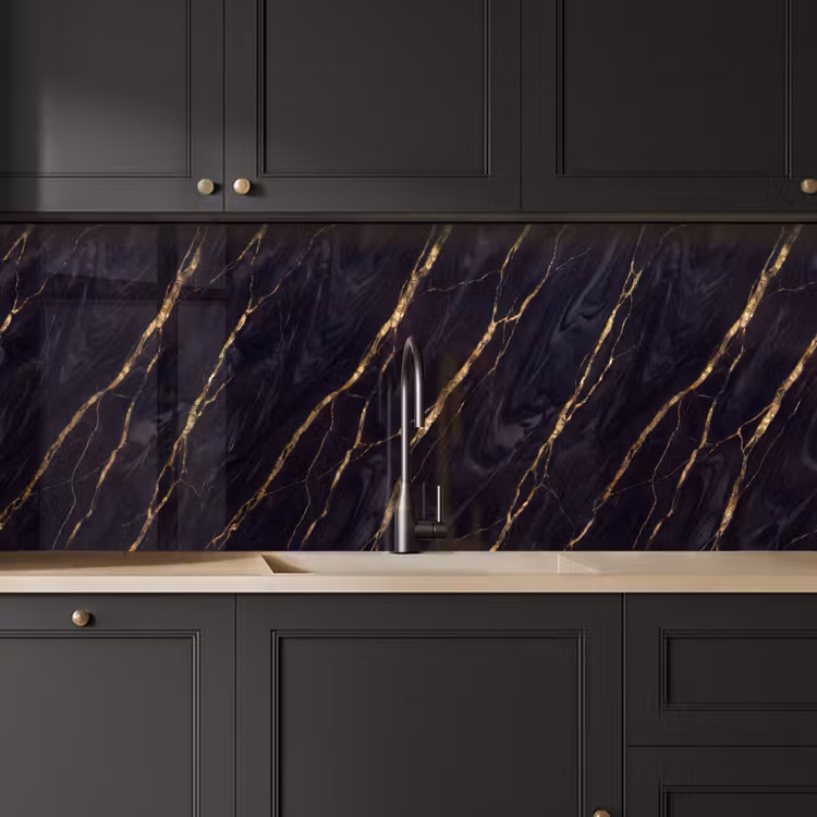 Marmer - Gouden aders - Abstract - Zwart keuken achterwand 2 middel -sfeer1