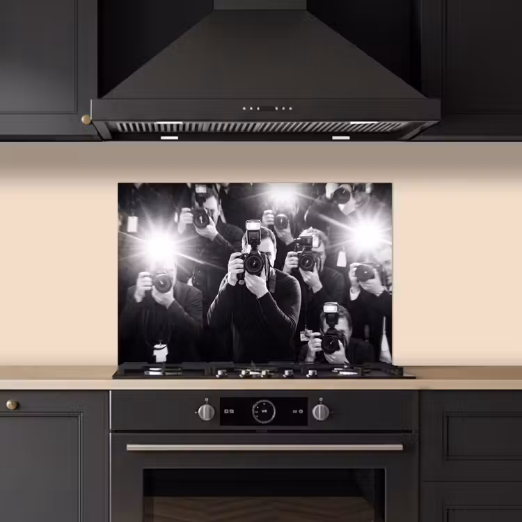 Mensen - Camera - Flitslicht - Zwart-wit - Media keuken achterwand spatscherm klein -sfeer1