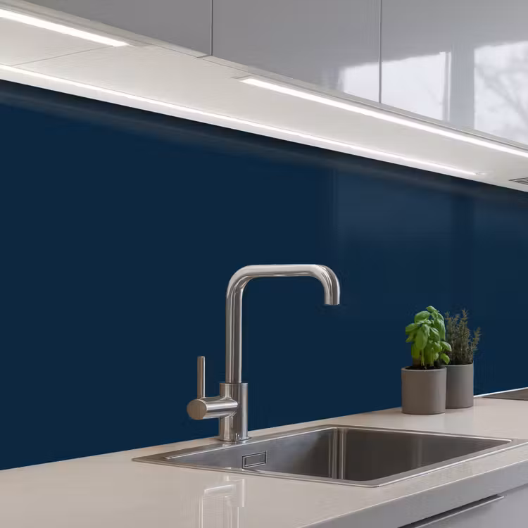 Midnight - Blue - Blauw keuken achterwand 2 middel 871 -3d_schuin