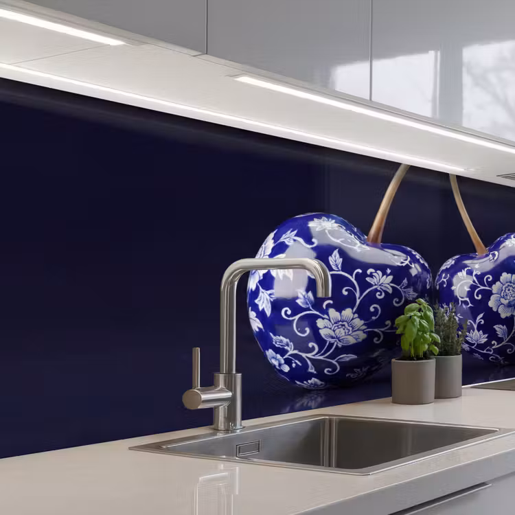 Porselein- Kersen - Delfts - Blauw keuken achterwand 2 middel -3d_schuin