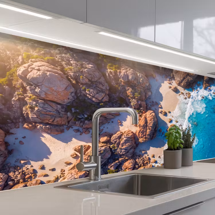 Strand - Zee - Rotsen - Natuur - Blauw keuken achterwand 2 middel -3d_schuin