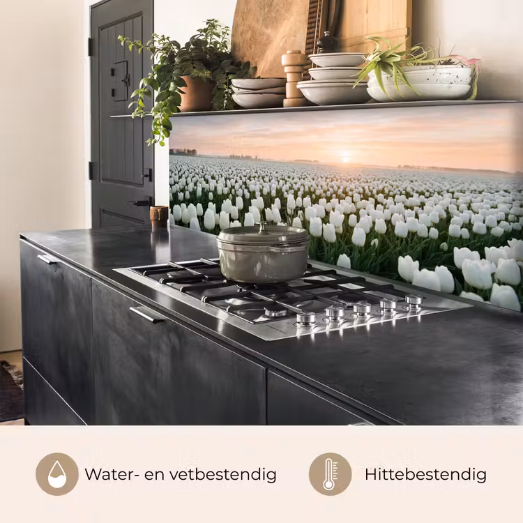 Tulpen - Landschap - Wit keuken achterwand 2 middel -usp_NL