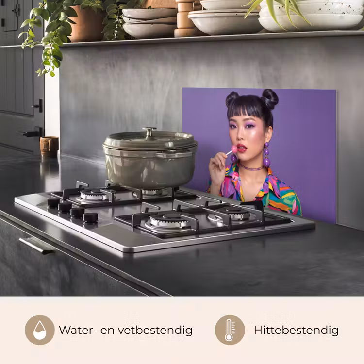 Vrouw - Portret - Make-up - Paars - Levendig keuken achterwand spatscherm klein -usp_NL