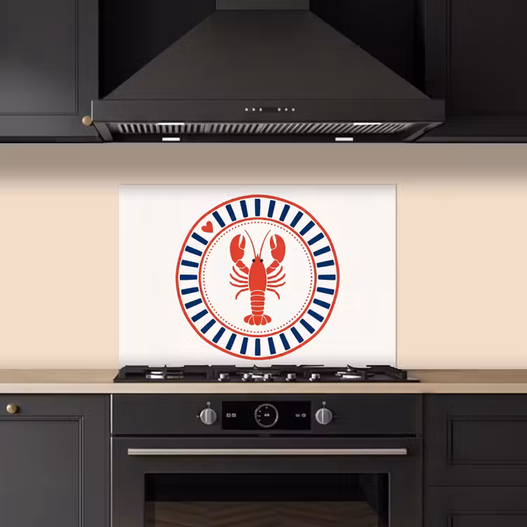 Zeeleven - Kreeft - Embleem - Grafisch - Rood keuken achterwand spatscherm klein -sfeer1