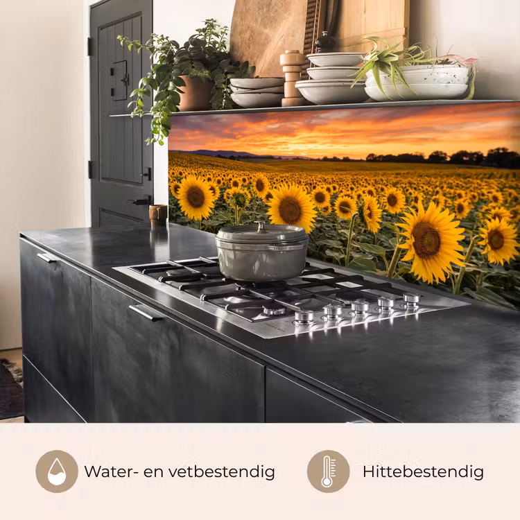 Zonnebloemen - Heuvellandschap - Geel keuken achterwand 2 middel -usp_NL