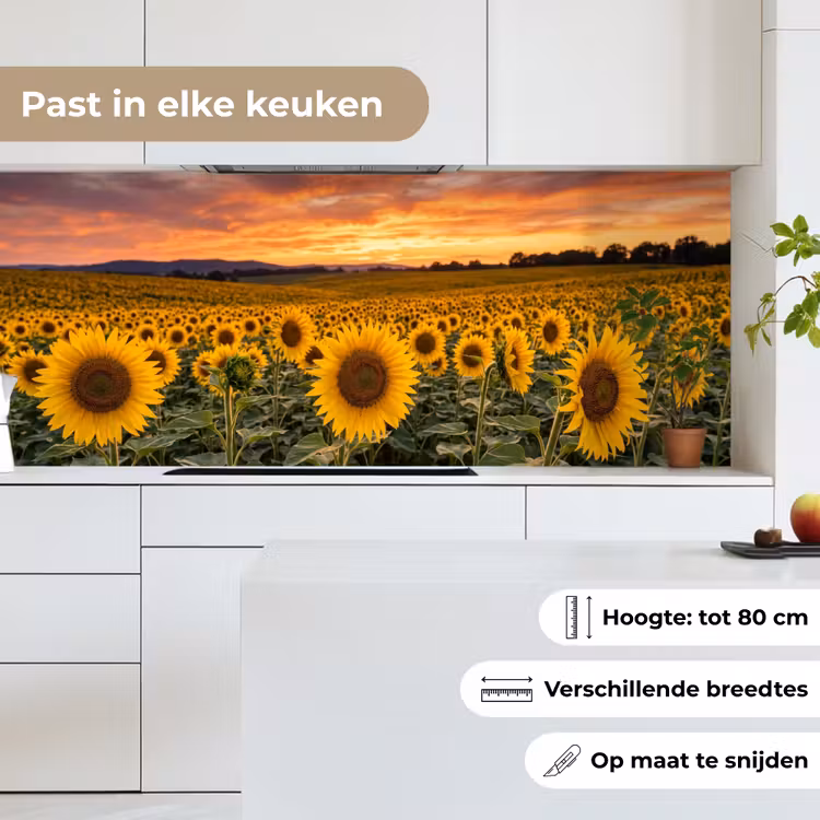 Zonnebloemen - Heuvellandschap - Geel keuken achterwand 2 middel -sfeer4_NL