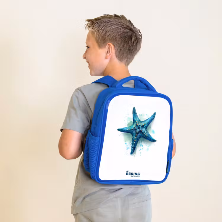 Blauwe Zeester op Witte Achtergrond Kinderrugzak - Blauw middel -sfeer2