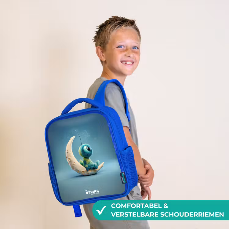 Dromerig Wezentje op de Maan Kinderrugzak - Blauw middel -sfeer3_NL