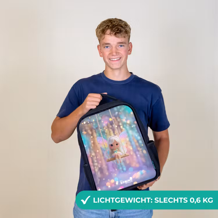 Fee - Elf - Regenboog Rugzak - Zwart middel -sfeer7_NL