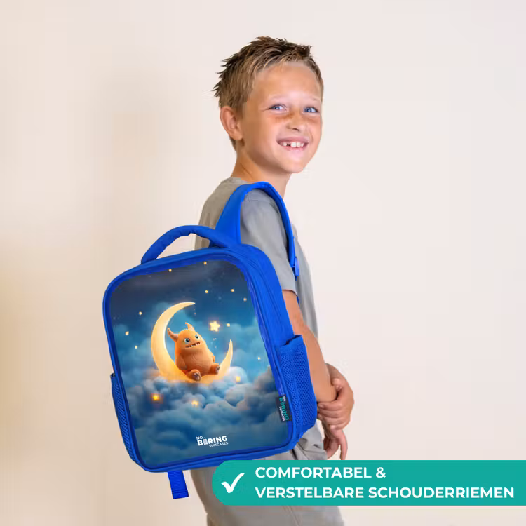 Oranje monster op maansikkel Kinderrugzak - Blauw middel -sfeer3_NL