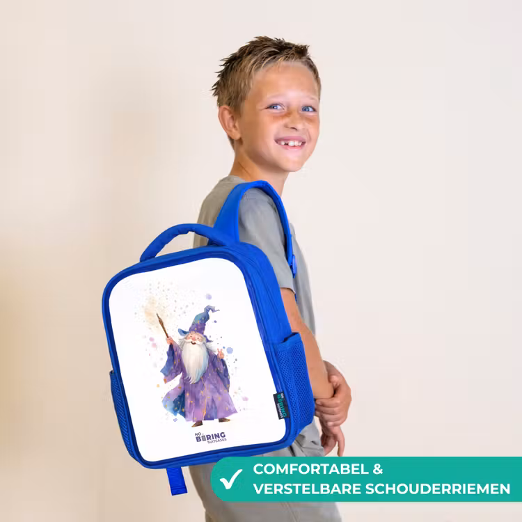 Oude tovenaar met staf Kinderrugzak - Blauw middel -sfeer3_NL