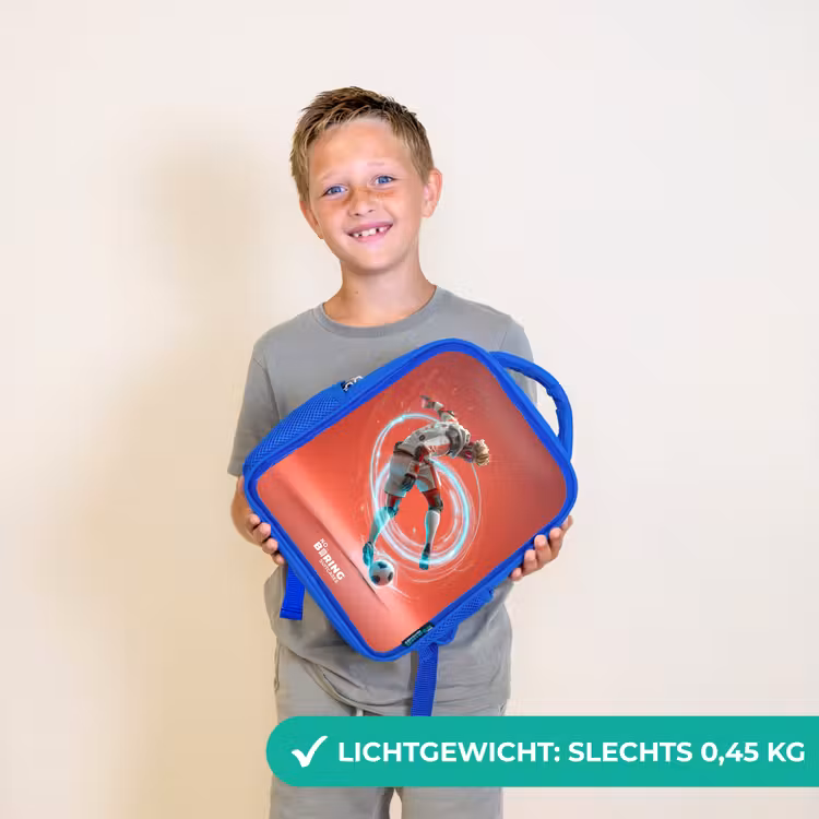 Voetbal - Jongen - Rood - Lichtcirkel Kinderrugzak - Blauw middel -sfeer1_NL