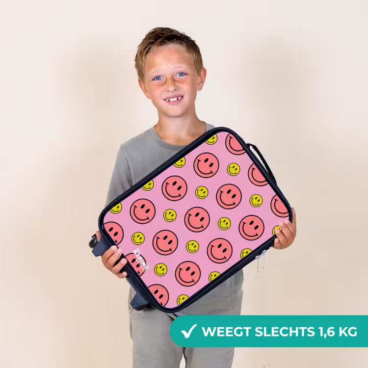 All smiles roze Kinderkoffer - Zwart klein -sfeer4_NL
