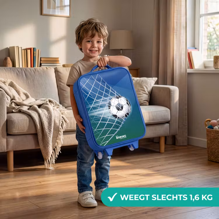 Bal in het goal Kinderkoffer - Blauw klein -sfeer2_NL