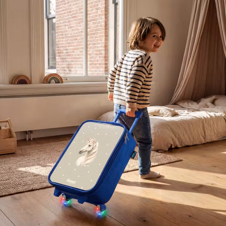 Eenhoorn omringd door stippen in neutrale kleuren Kinderkoffer - Blauw klein -sfeer1