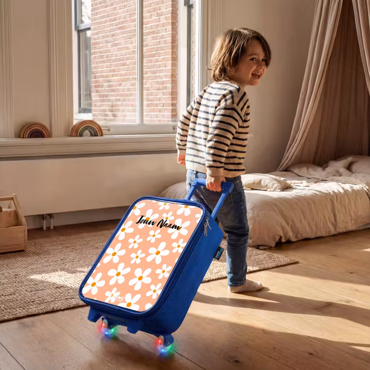 Madeliefjesmania perzik Kinderkoffer - Blauw klein -sfeer1