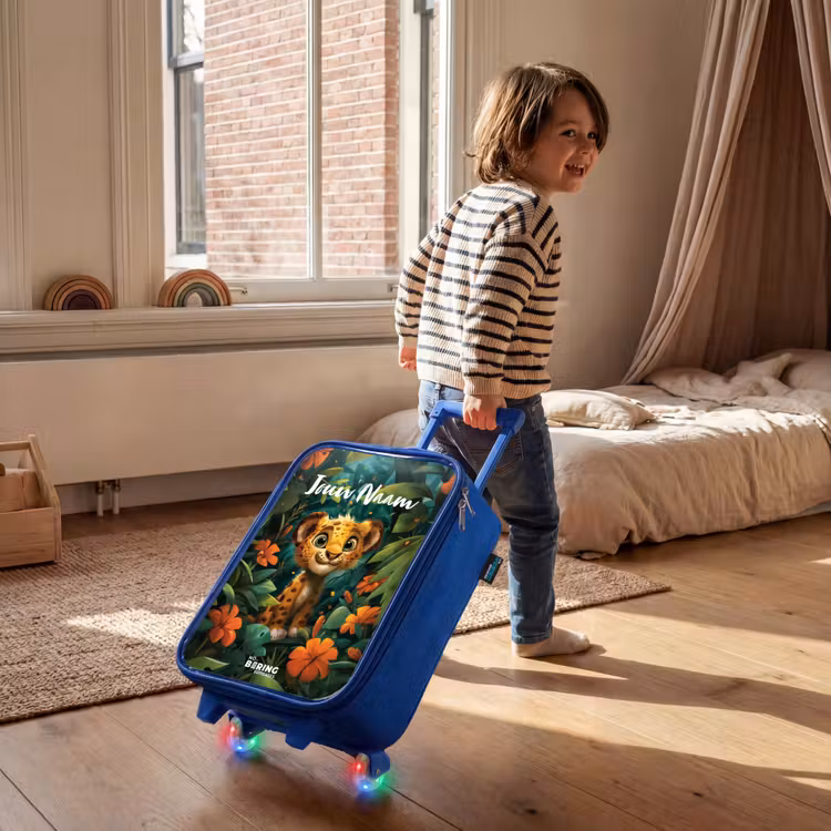 Liam luipaardje Kinderkoffer - Blauw klein -sfeer1
