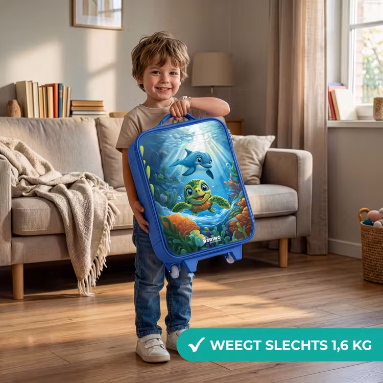 Schildpad en dolfijn in blauwe oceaan Kinderkoffer - Blauw klein -sfeer2_NL