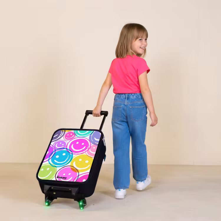 Kleurrijke glimlachexplosie Kinderkoffer - Zwart klein -sfeer1
