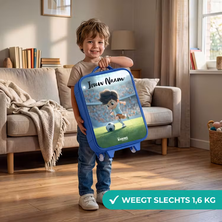 Jongen - Stadion - Voetbal - Zonlicht Kinderkoffer - Blauw klein -sfeer2_NL