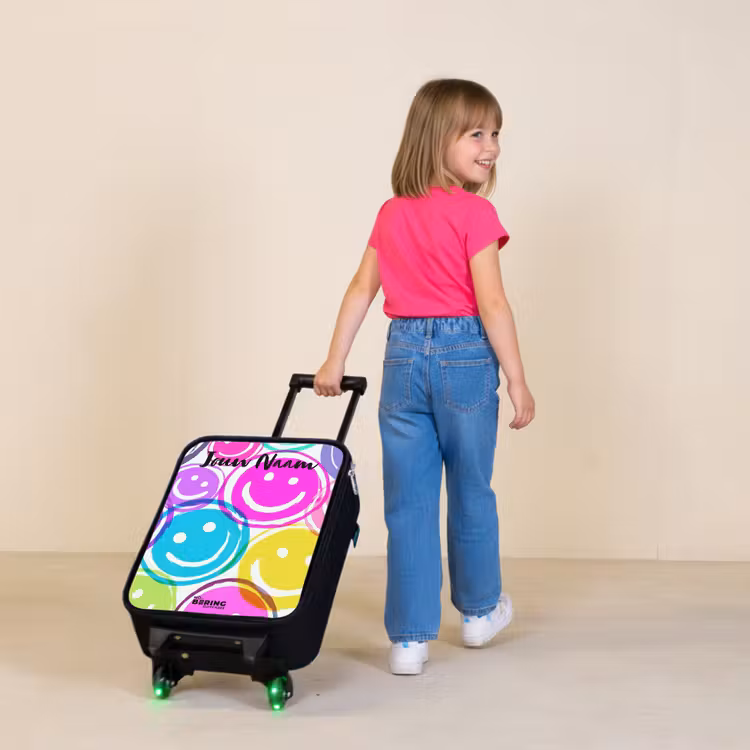 Kleurrijke glimlachexplosie Kinderkoffer - Zwart klein -sfeer1