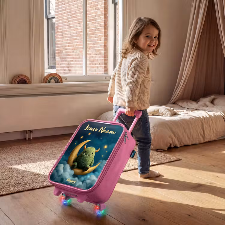 Groen monster op maansikkel Kinderkoffer - Roze klein -sfeer1