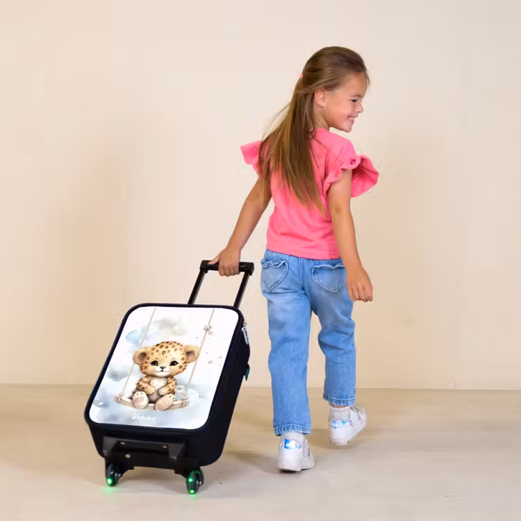Perry panter Kinderkoffer - Zwart klein -sfeer1