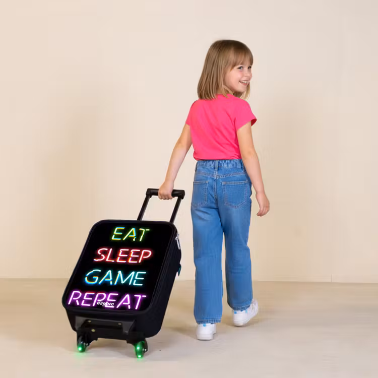 Qoute met neon lichten Kinderkoffer - Zwart klein -sfeer1