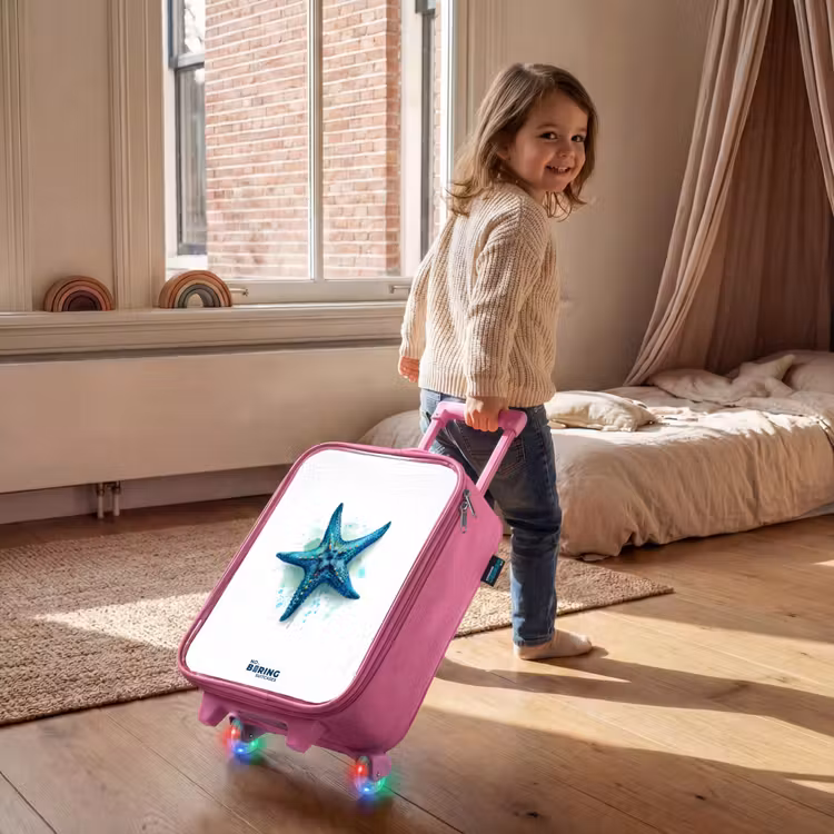 Blauwe Zeester op Witte Achtergrond Kinderkoffer - Roze klein -sfeer1