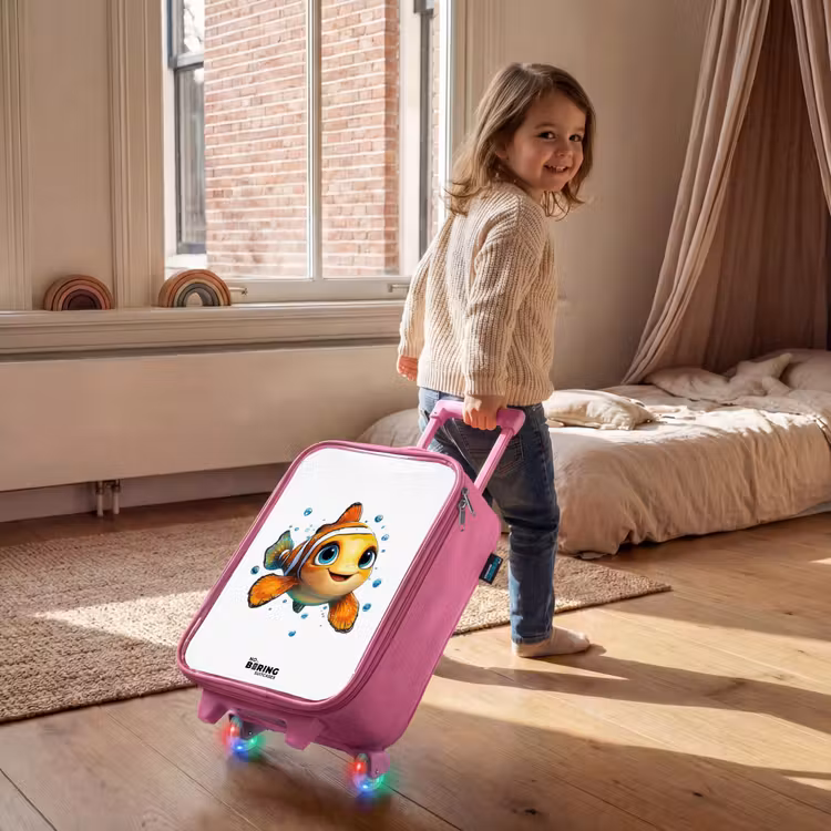 Clownvis met bellen op witte achtergrond Kinderkoffer - Roze klein -sfeer1