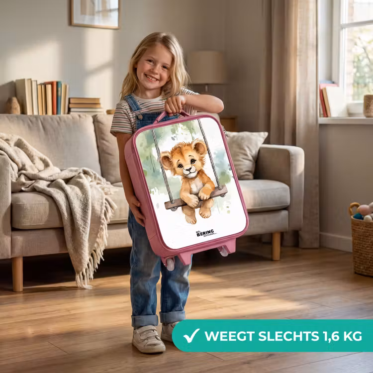 Leeuwenwelpje met schommel illustratie Kinderkoffer - Roze klein -sfeer2_NL