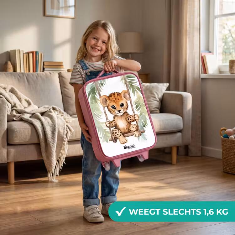Luipaard welp op een schommel waterverf illustratie Kinderkoffer - Roze klein -sfeer2_NL