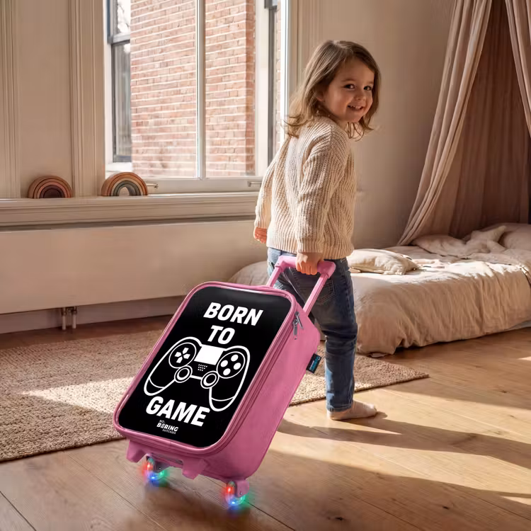 Qoute met controller in zwart wit Kinderkoffer - Roze klein -sfeer1