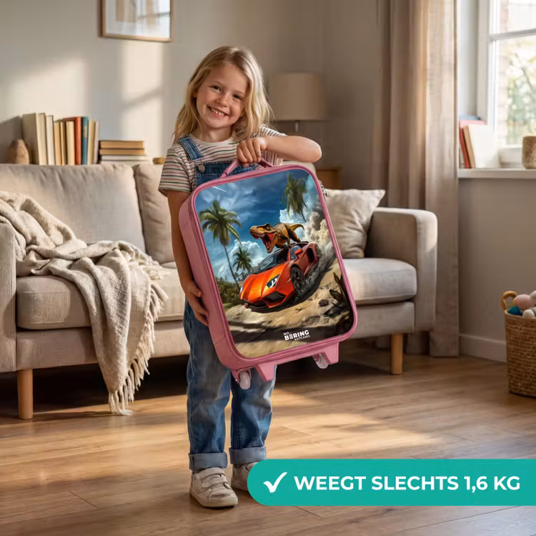 Rode sportauto met dino raast door tropisch strand Kinderkoffer - Roze klein -sfeer2_NL