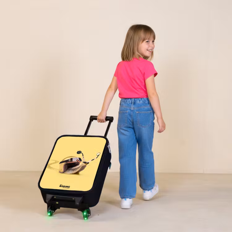 Slak met motorhelm Kinderkoffer - Zwart klein -sfeer1