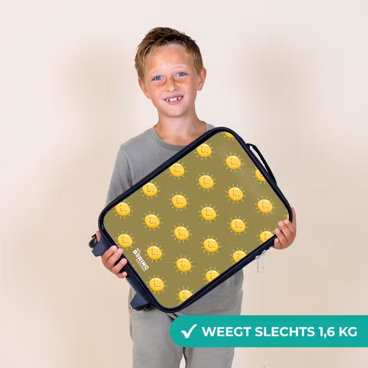 Sunny situation olijf Kinderkoffer - Zwart klein -sfeer4_NL